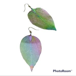 Hollow Leaf Black Iridescent Dangle Earrings